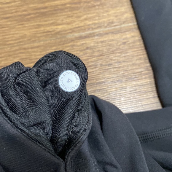 Lululemon instill - Picture 3 of 4